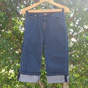 Levi's 515  Capris dark wash
